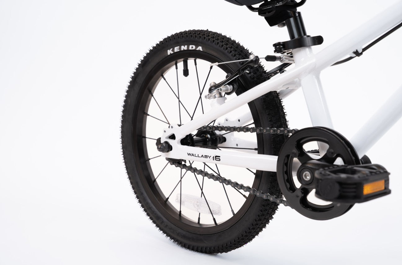 Bicicleta de niño MUVI Wallaby Aro 16" - Blanca